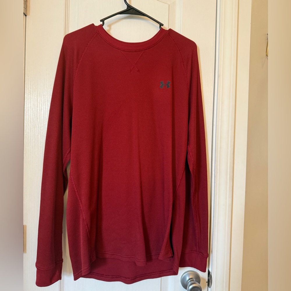 Under Armour Red Crewneck Soft Knit long sleeve shirt